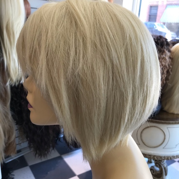 Blonde bob Lacefront wig